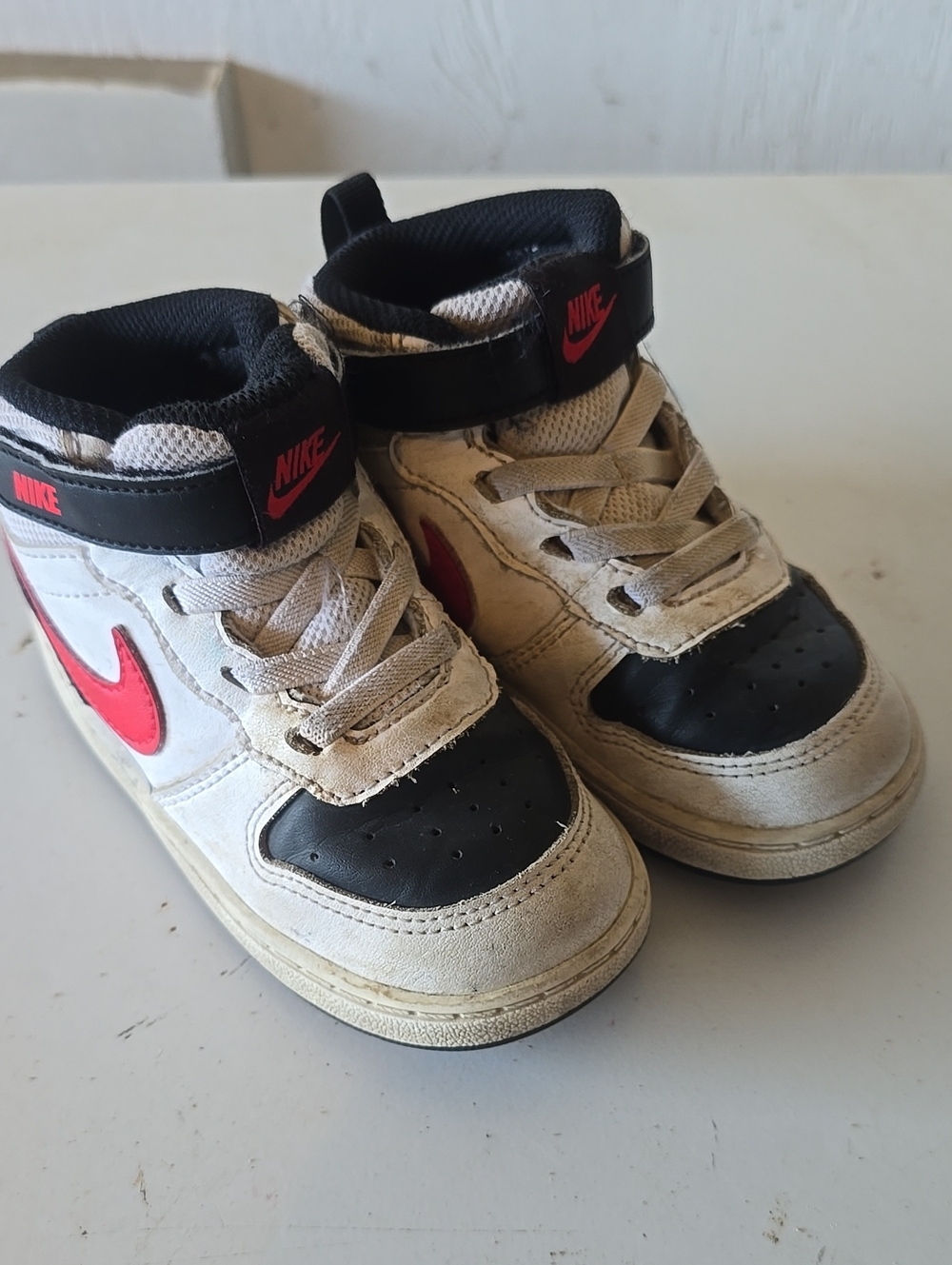 Nike Kids White, Black & Red Mid-Top Sneakers